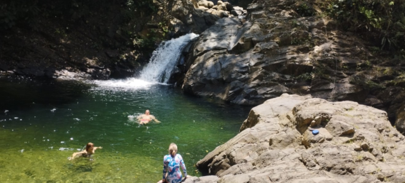 Ausflug zum Fluss Valle de Anton