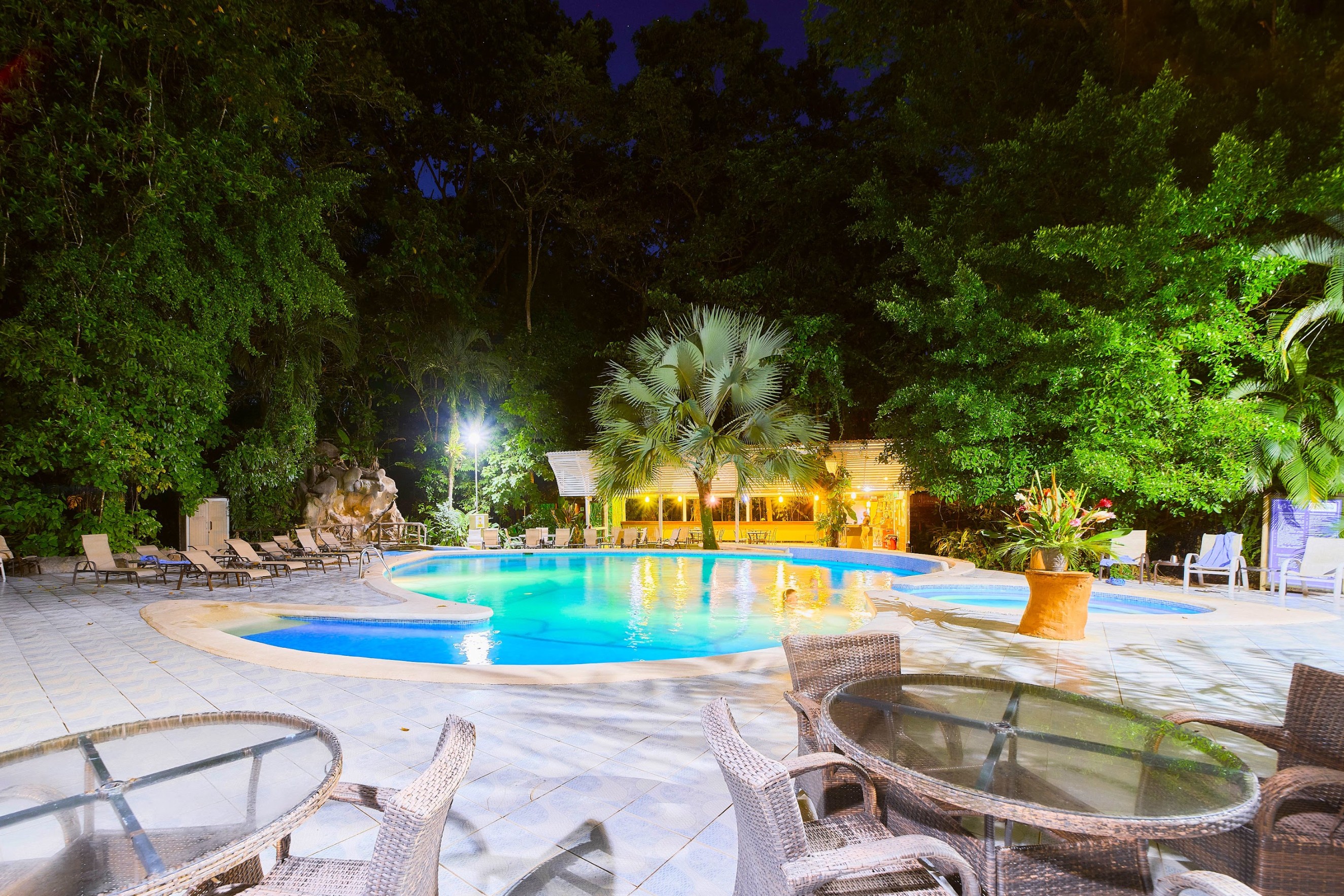 Everygreen Lodge Pool by night