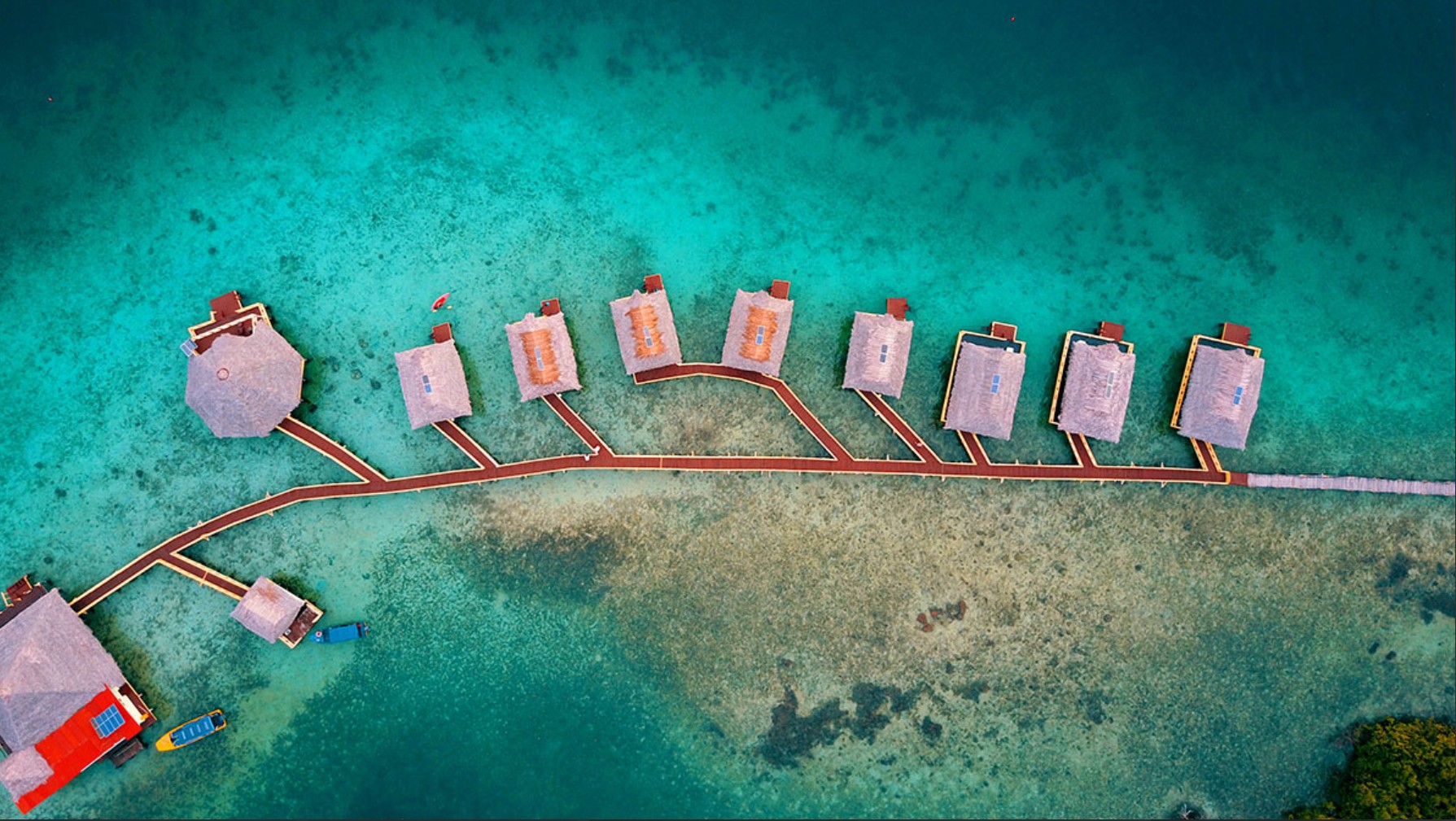 Punta Caracol1 Luftaufnahme gut