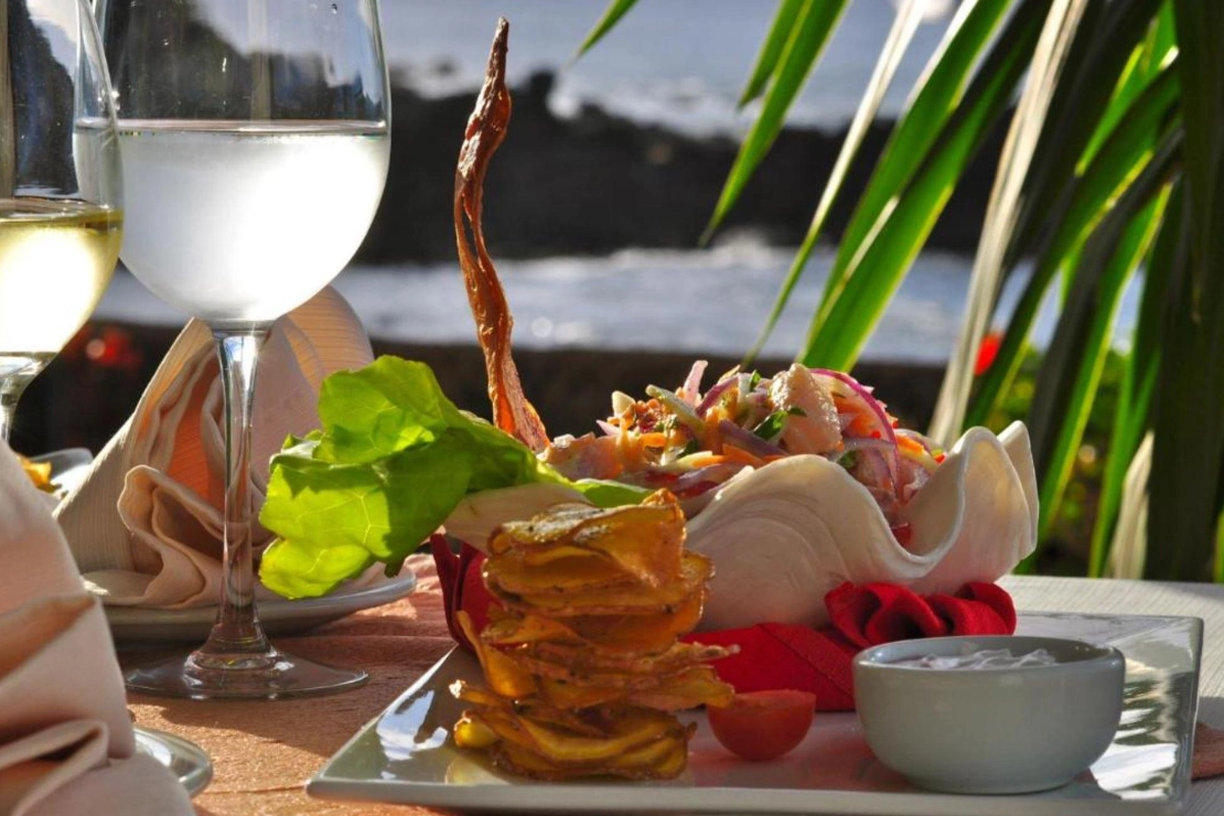 Manger à l'Hôtel Tahatai, Chili Voyage individuel, réservation d'hôtel au Chili