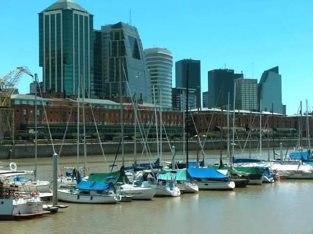 Puerto Madero, low solution
