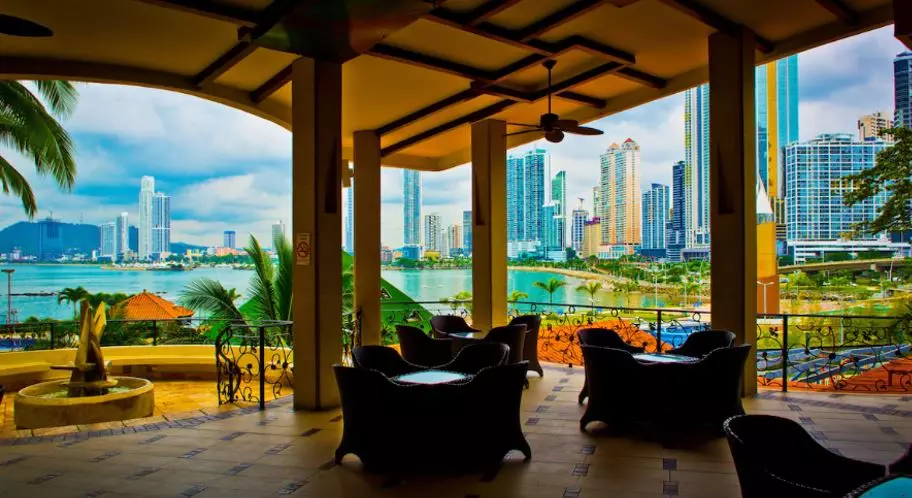 interior view with a view of the skyline hotel patilla panama travel