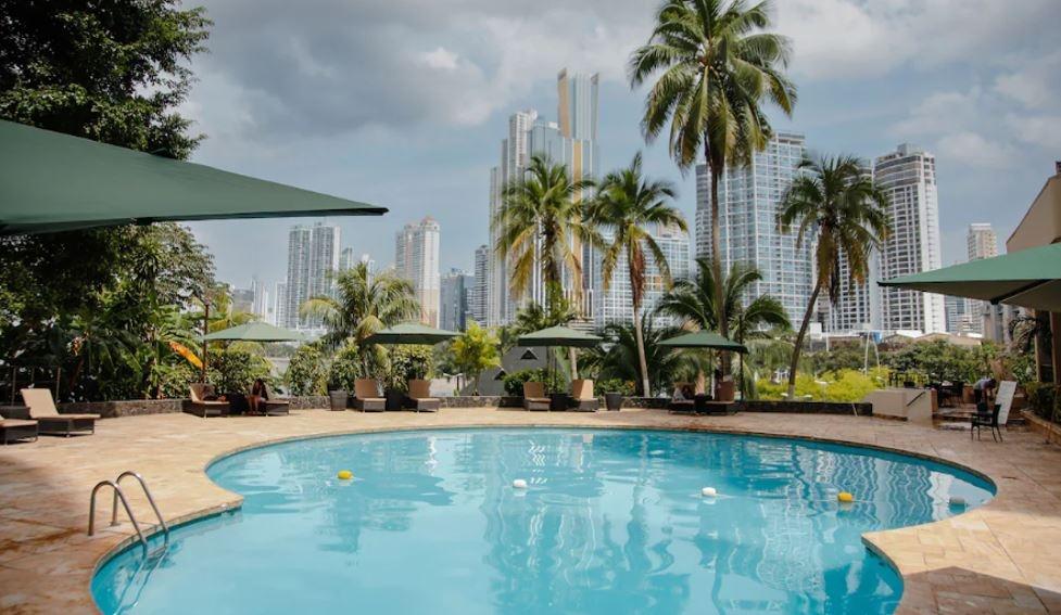 pool hotel paitilla panama reise